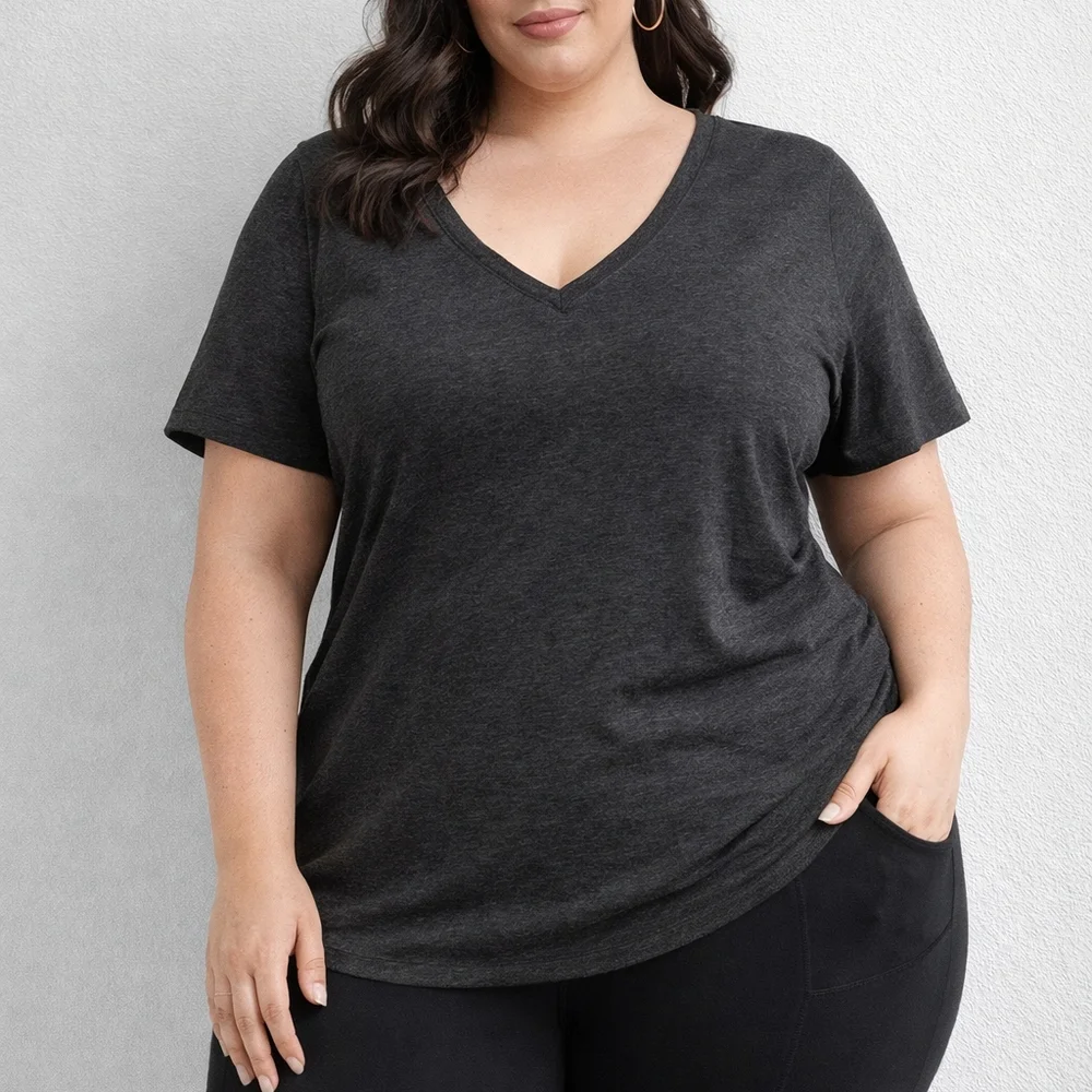 NWT Women's Plus 2X Charcoal V-Neck Active Tee - Picture 1 of 5